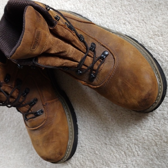 Wolverine waterproof brown leather ankle boots. Size 8.5 - Picture 11 of 12